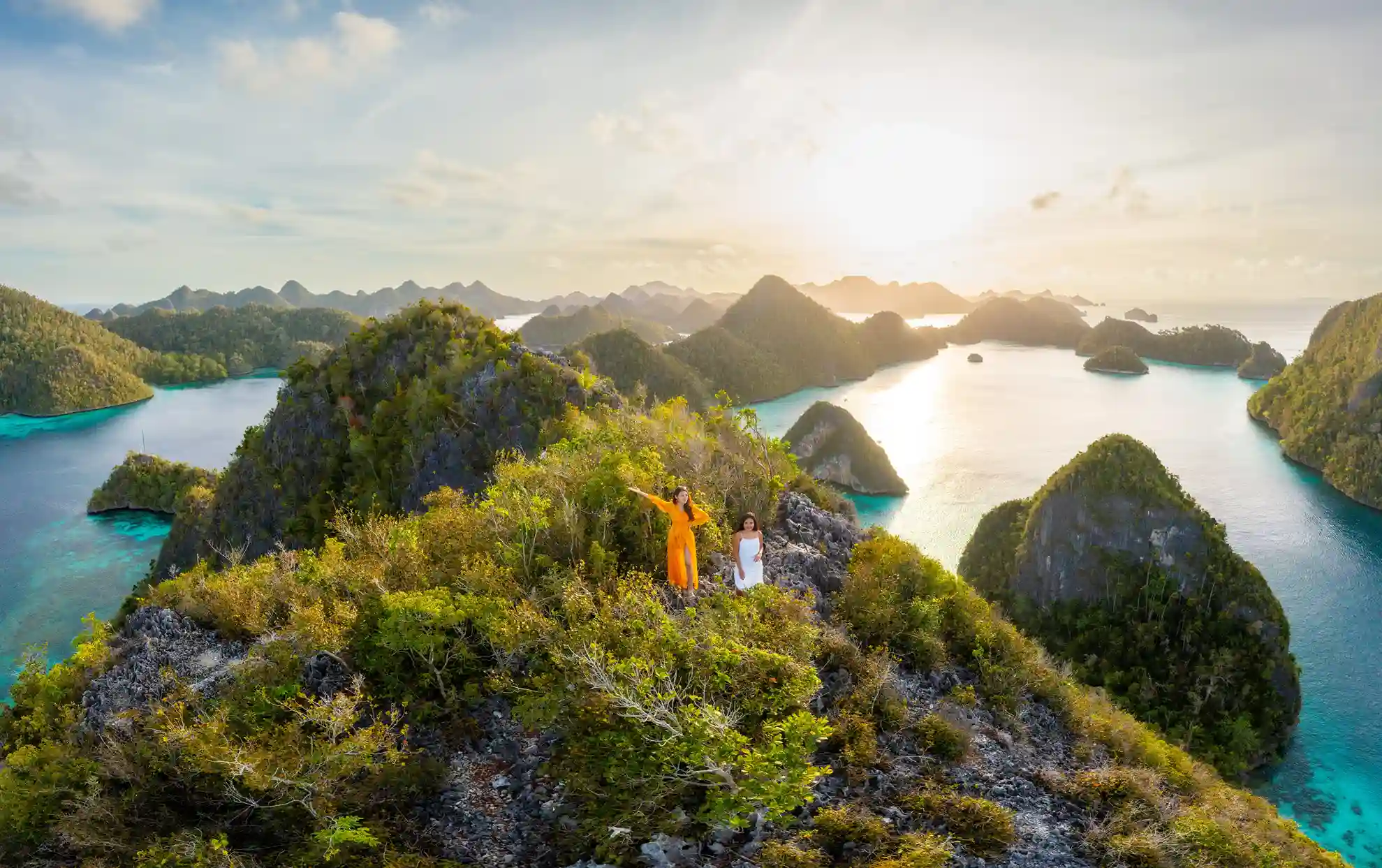 Raja Ampat Luxury Yacht Tier Comparison
